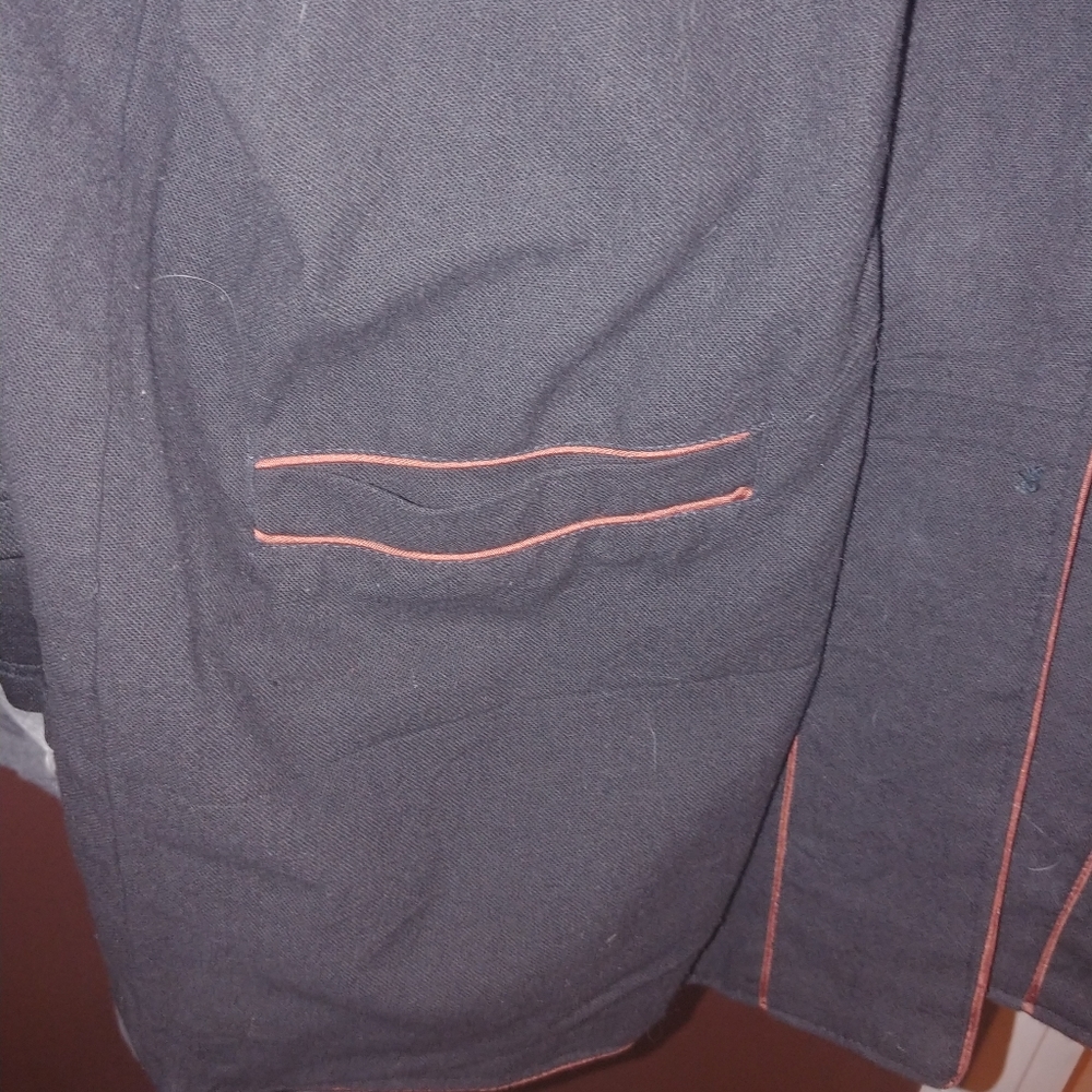 Hand embroidered reversible jacket - Picture 6 of 7